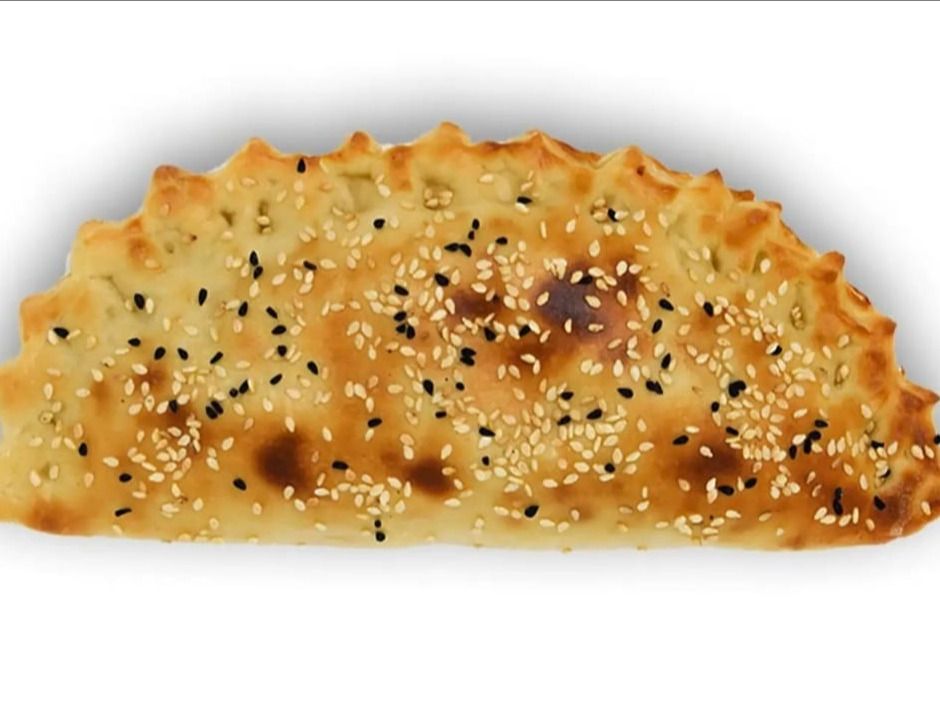 Kiri Manakish With Turkey**