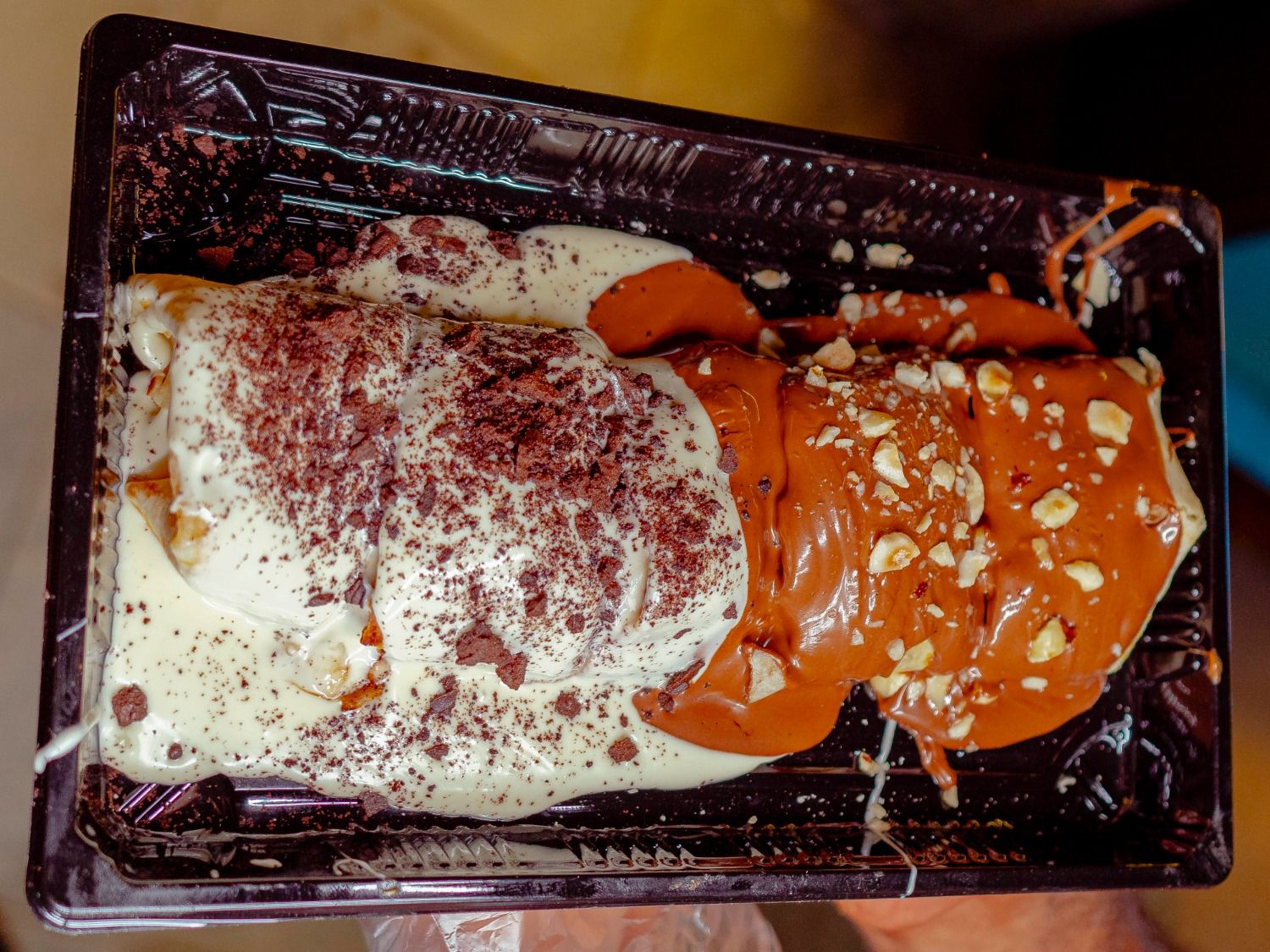 Chocolate & White Chocolate Crepe
