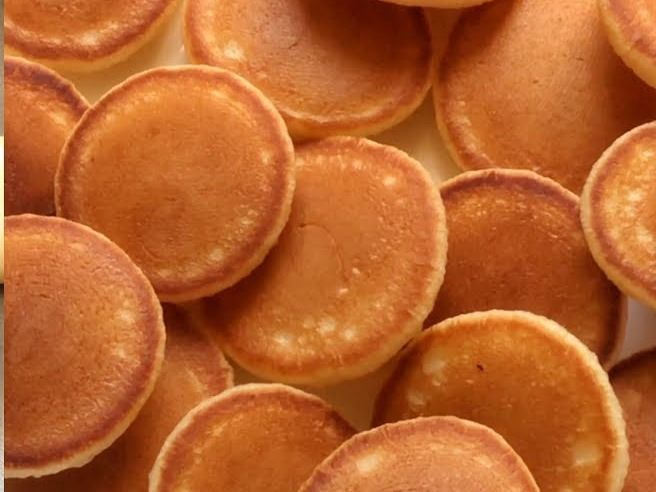 Mini Pistachio Pancakes 15 Pieces