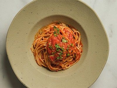 Spaghetti Pomodoro Basilico