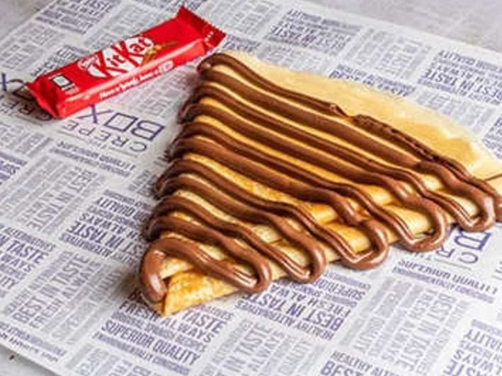 Kitkat Chocolate And Nutella Chocolate Crepe