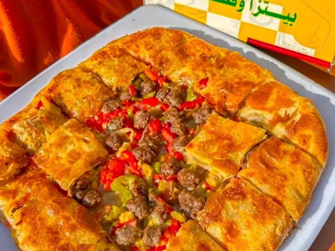 فطيره ميكس سجق بلدي وبسطرمه