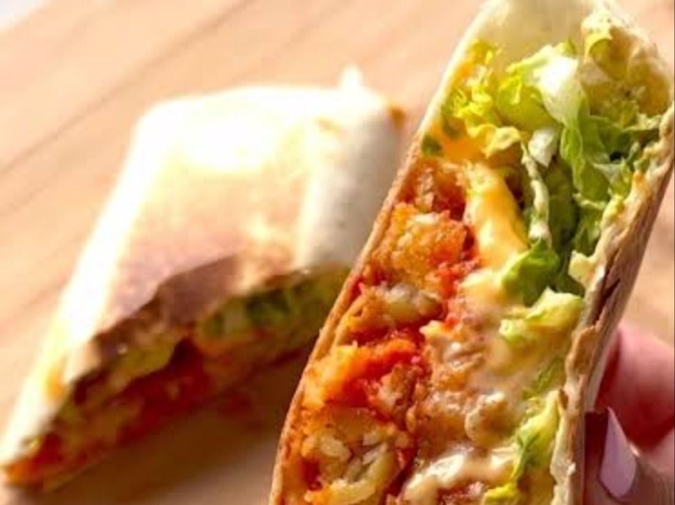 Crispy Zinger with Turkey and Cheese