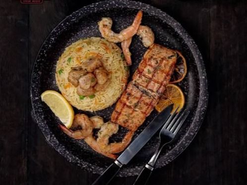 Grilled Salmon And Shrimp With Sauce