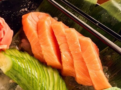Shake Sashimi