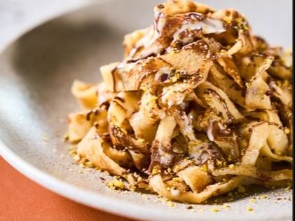Crepe Fettuccine Blueberry