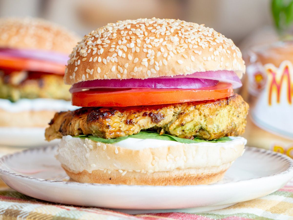 Pesto Chicken Burger Sandwich