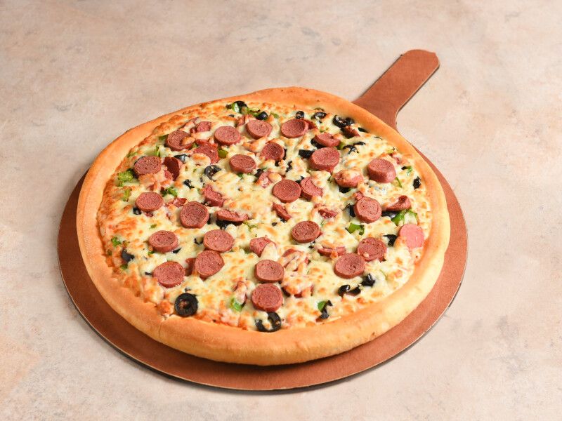 Kiri Sausage Pizza