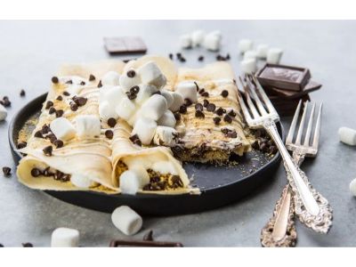 Marshmallow Crepe