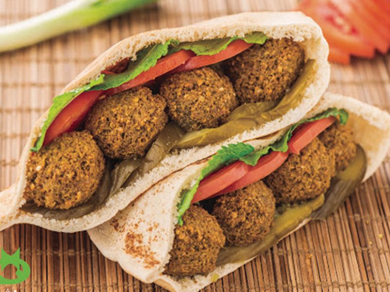 Finger potato sandwich with falafel