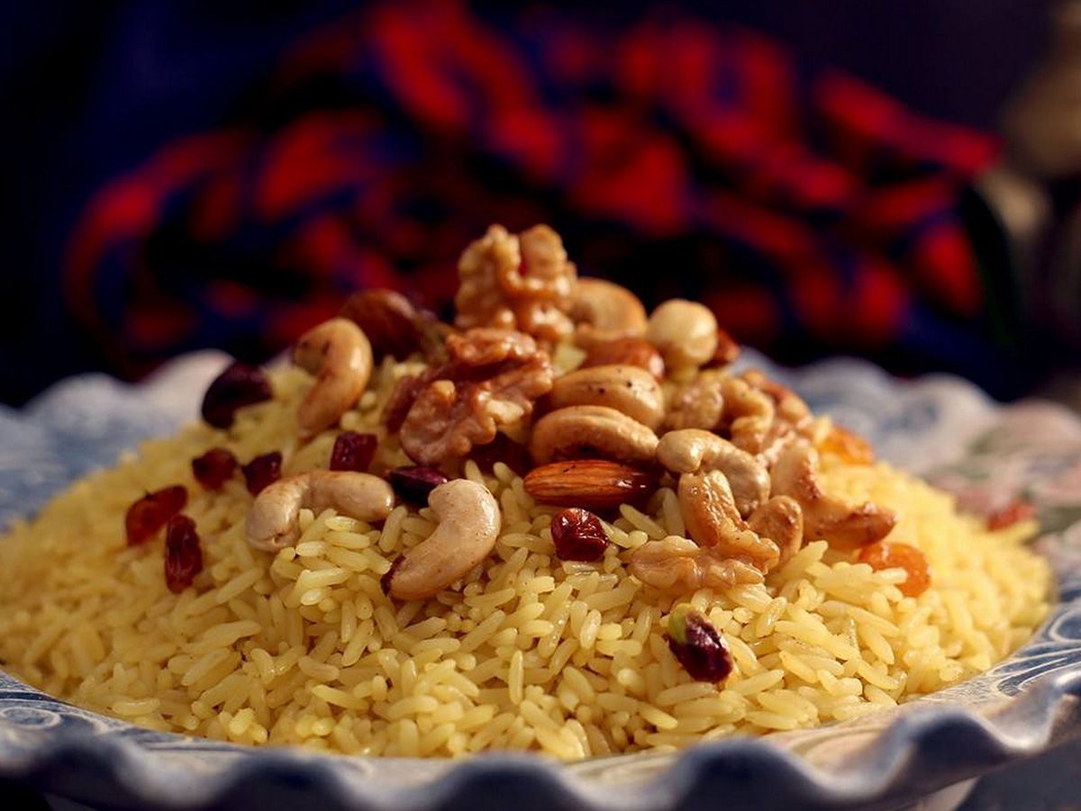 Single Basmati Rice with Nuts Dish
