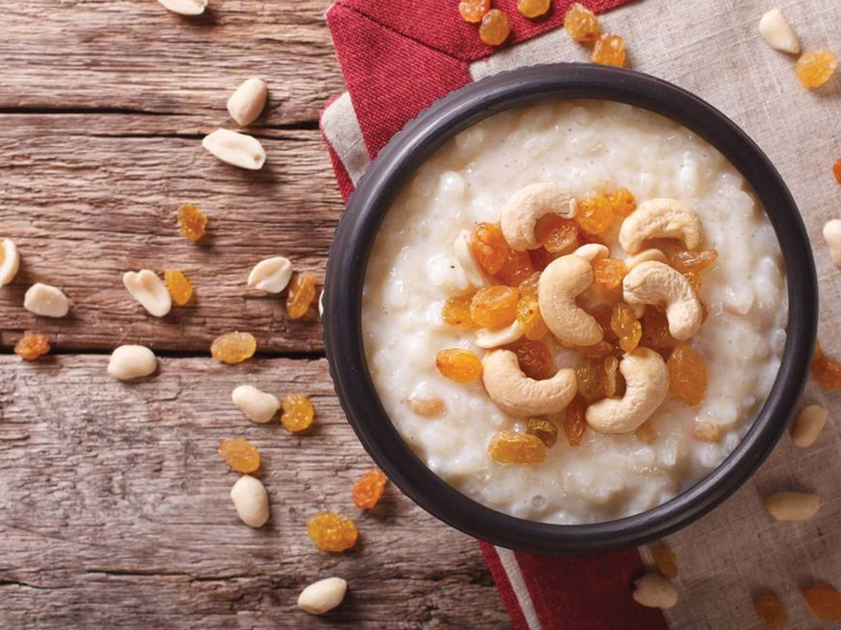 Rice pudding with nuts