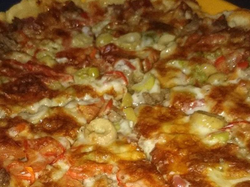 Beef Oriental Pizza