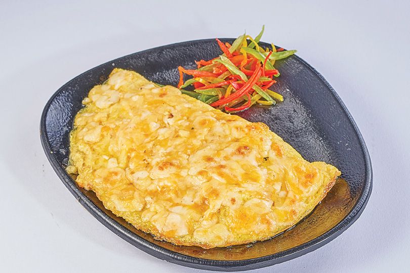 Halloumi Omelette