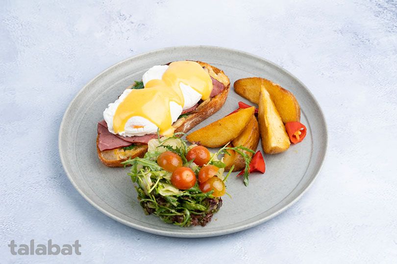 Eggs Benedict with Beef Bacons