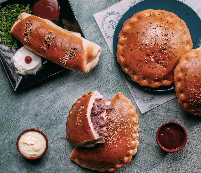 Pastrami With Mozzarella Cheese Borek