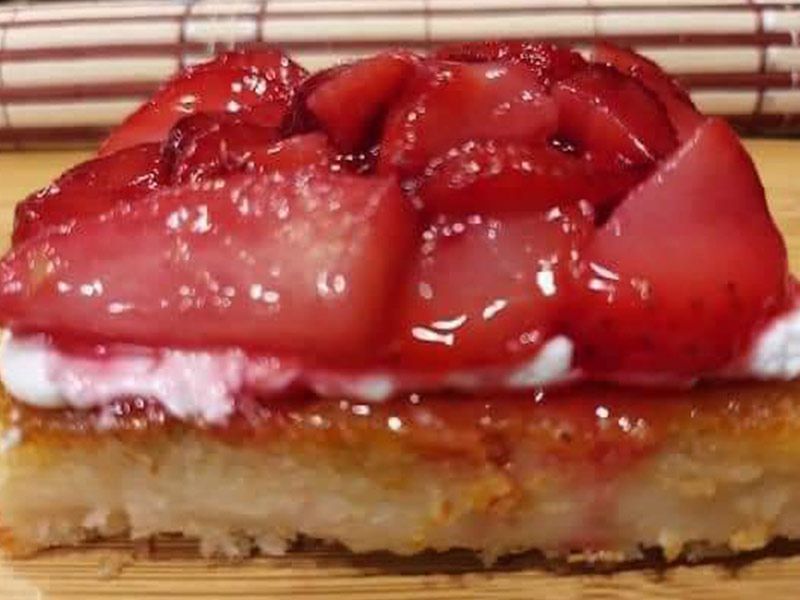 Strawberry Shami Basbousa