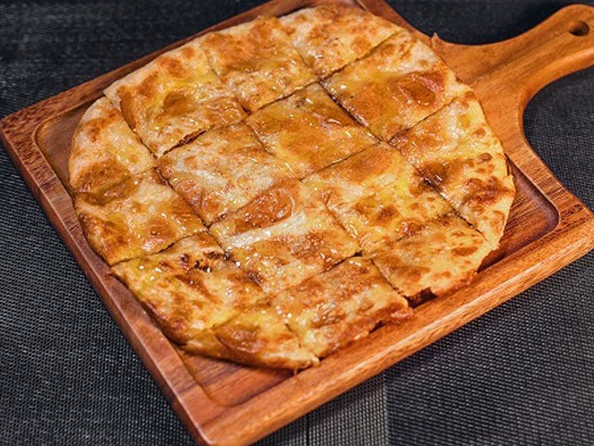 Kunafa Basbousa And Cream Pie