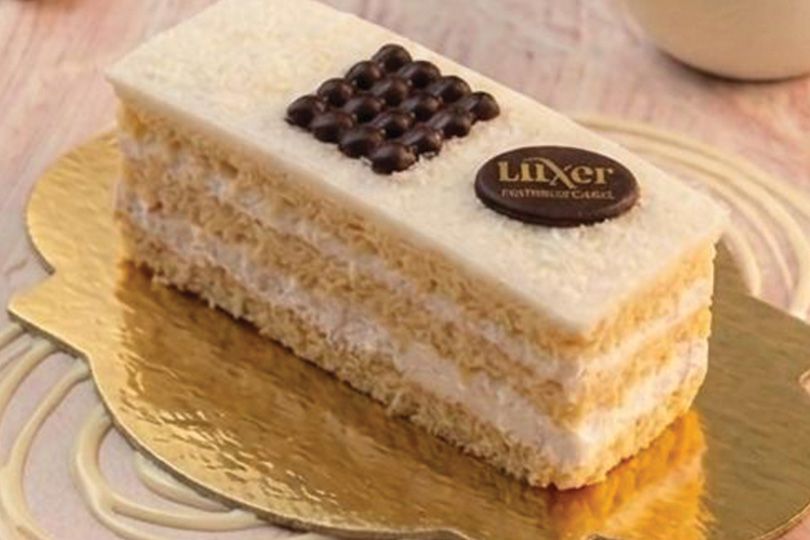 White Skin Gateau