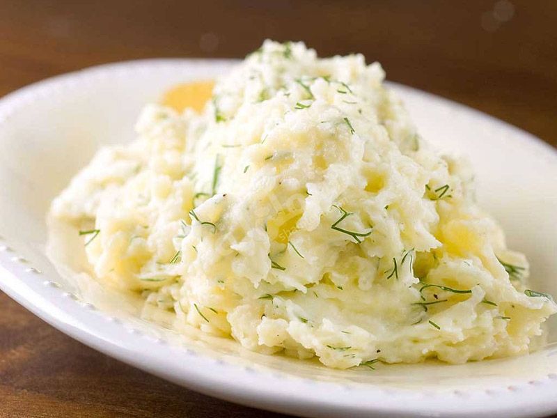 Mashed Potato With Omelette Sandwich