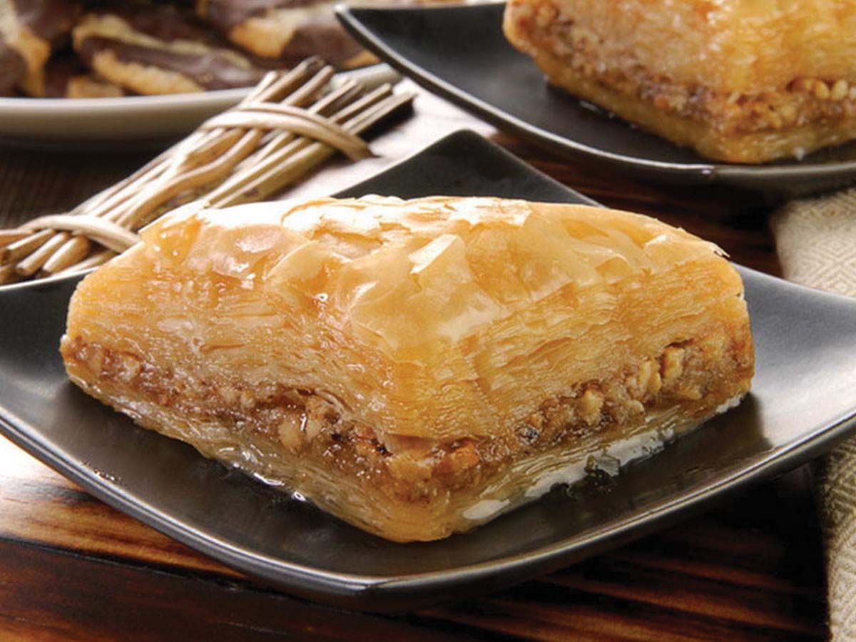 Turkish baklava with cashews