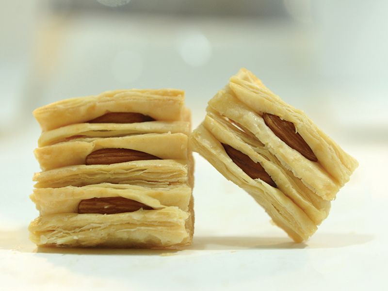 مشط لوز