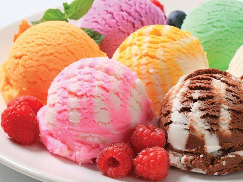 2 Ice Cream Scoops