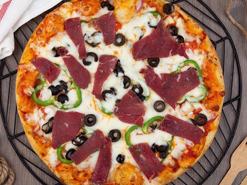 Mix Pastrami Italian Pizza