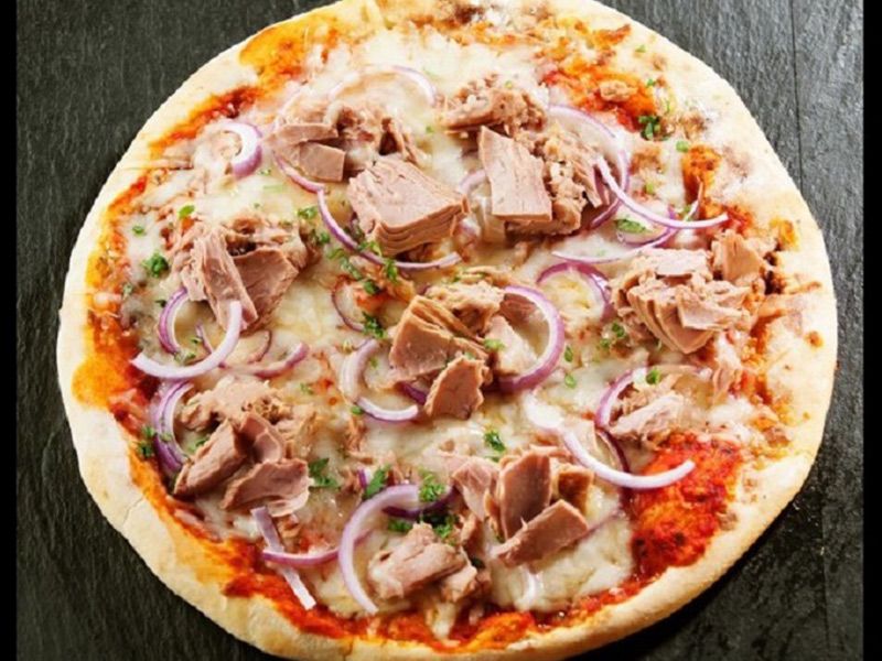 Tuna Pizza