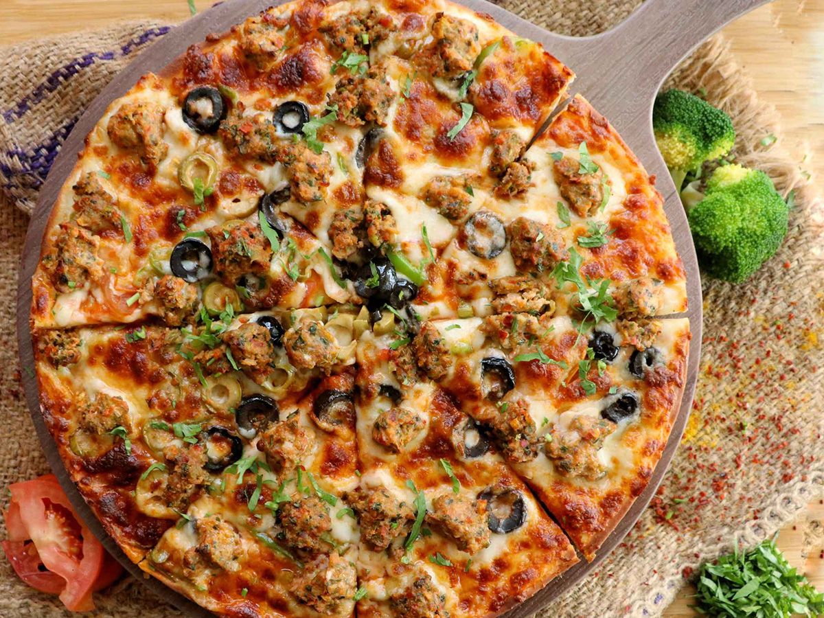 Italian Tuna Chunks Pizza