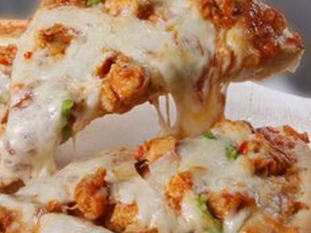 Italian chicken shawarma pizza