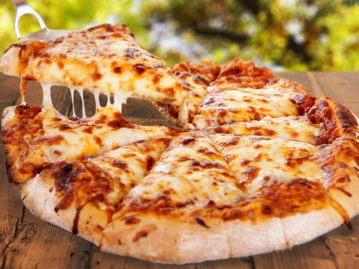 Italian Mixed Cheese Pizza