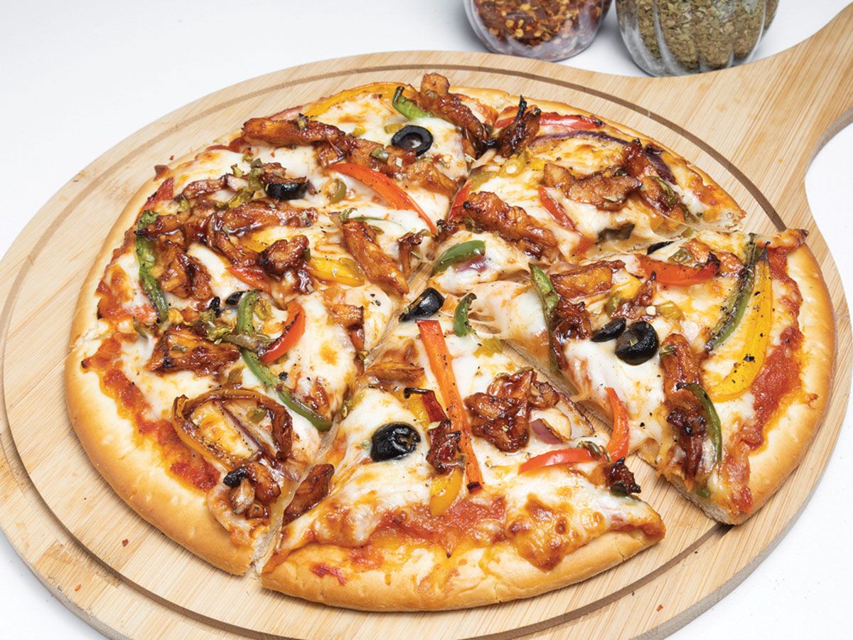 Mix chicken pizza