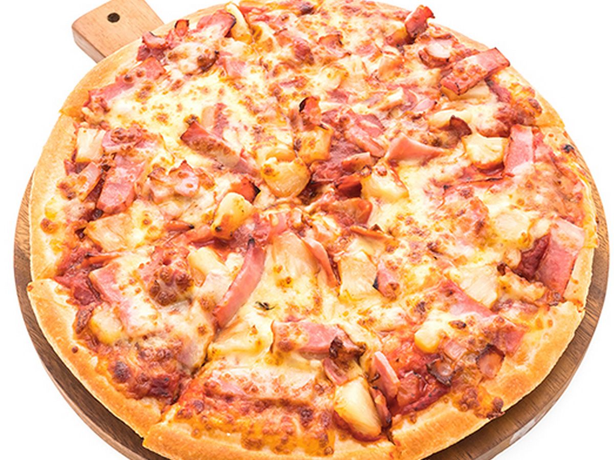 Italian Hawaii pizza
