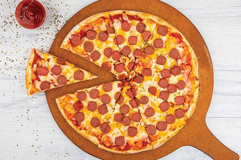 Hot Dog pizza