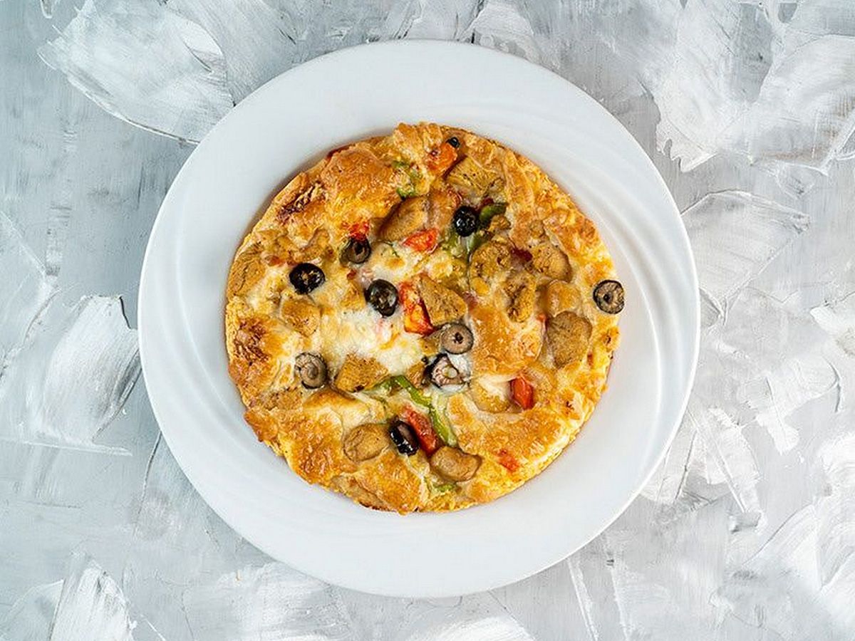 Chicken Oriental Pizza