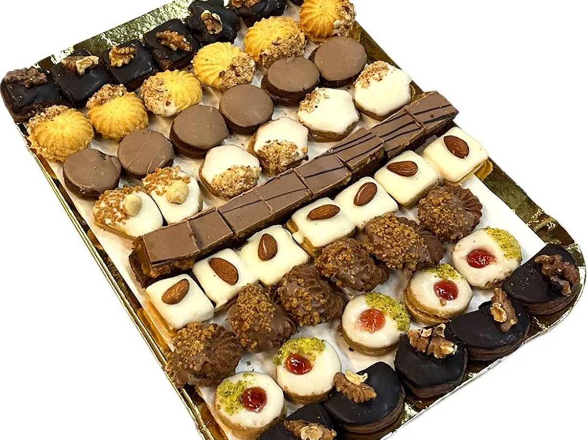 Petit Four