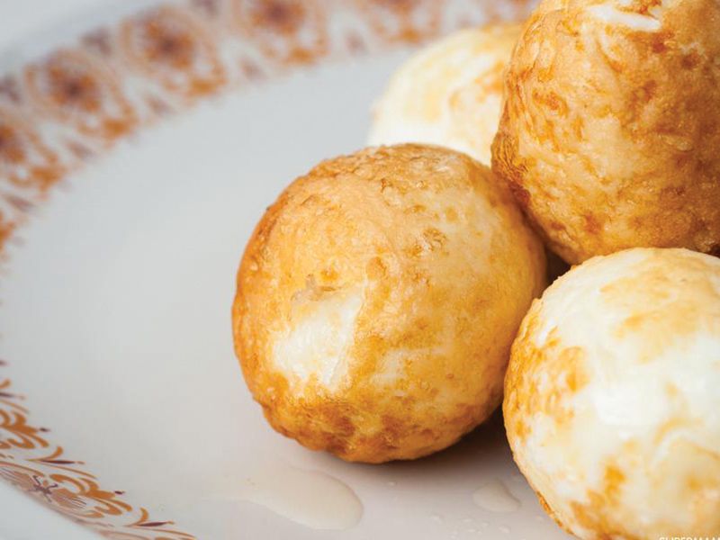 Medahrag Eggs With Butter
