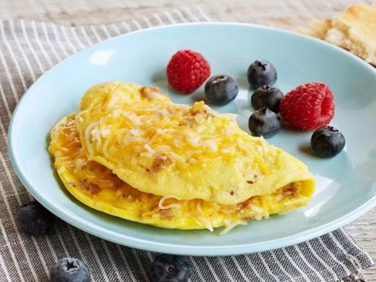 Omlette With Kiri Plate