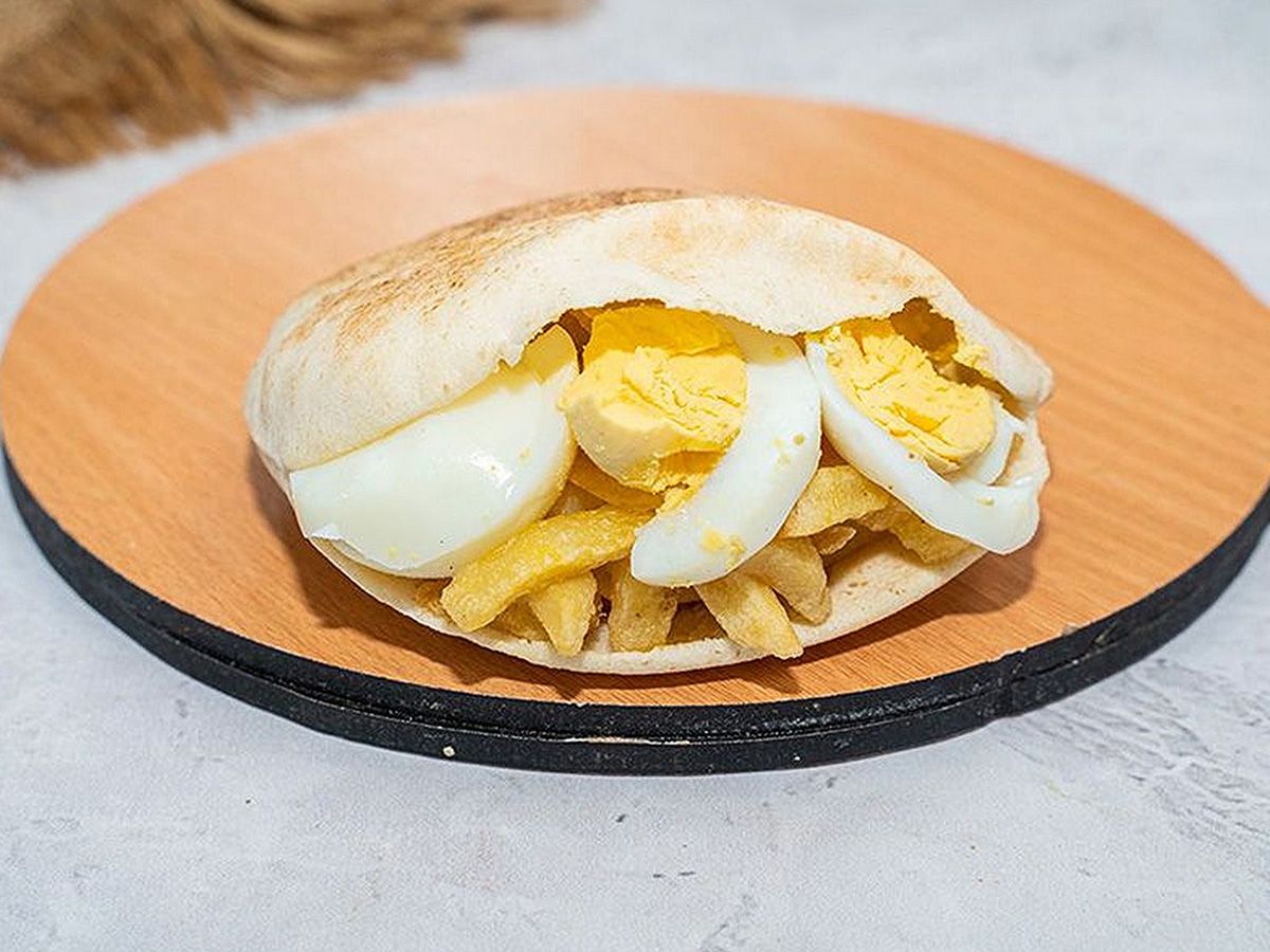 Boiled Egg Potatoes Sandwich