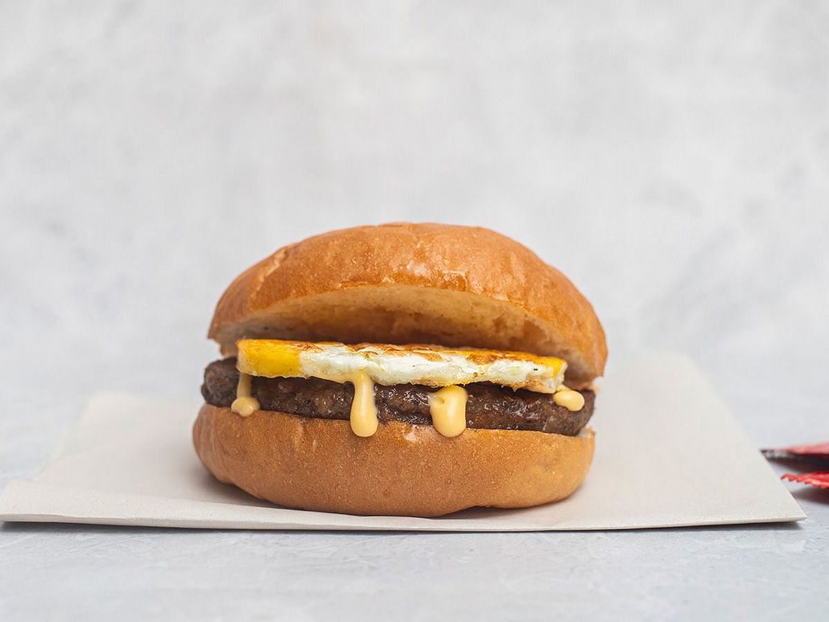 Cheese And Egg Burger