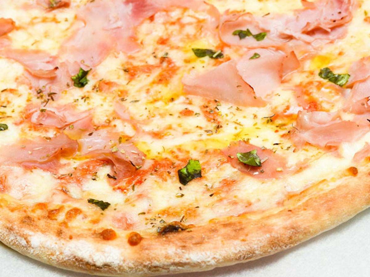 Smoked Turkey Pizza
