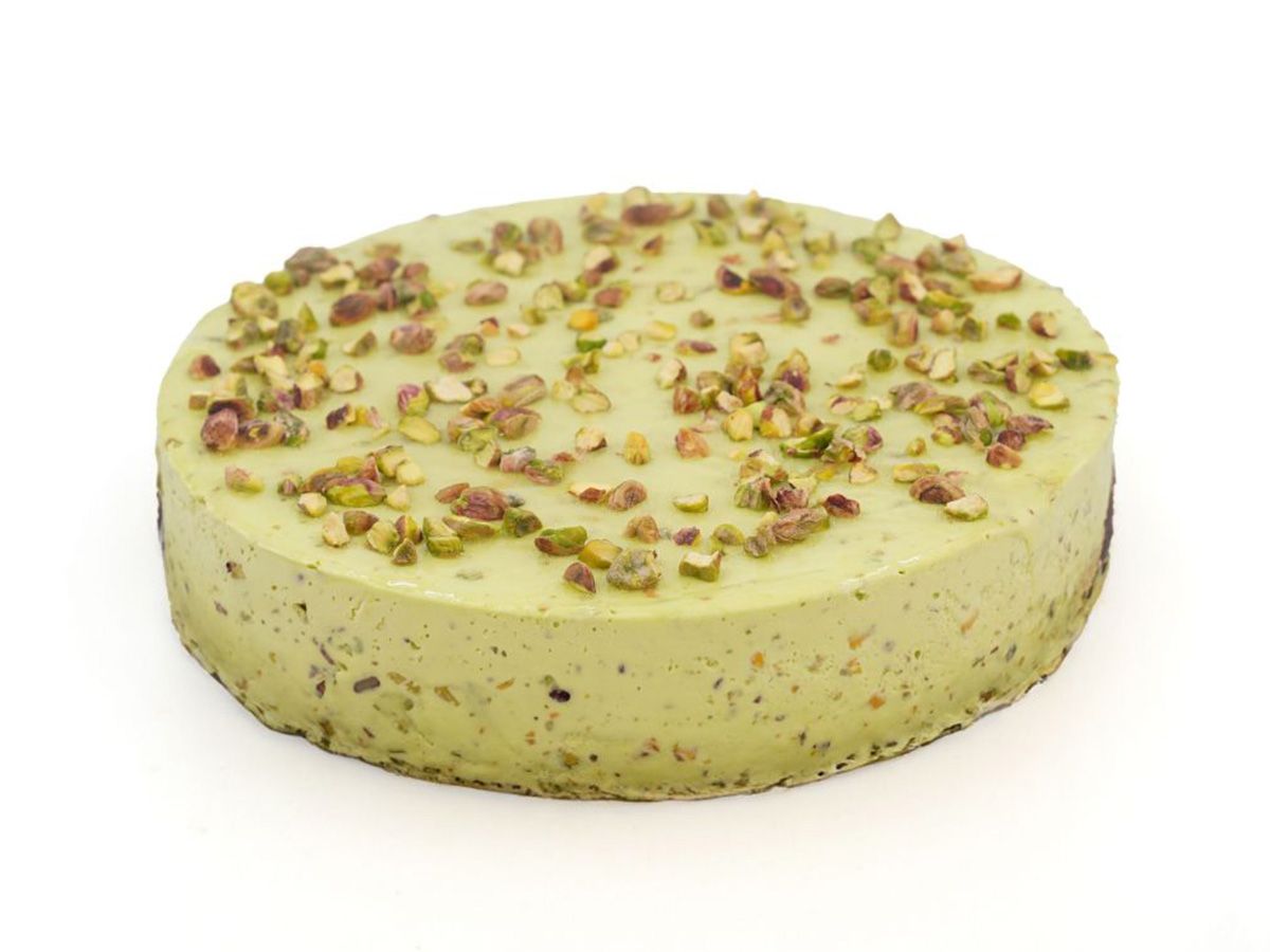 Pistachio ice cream torte