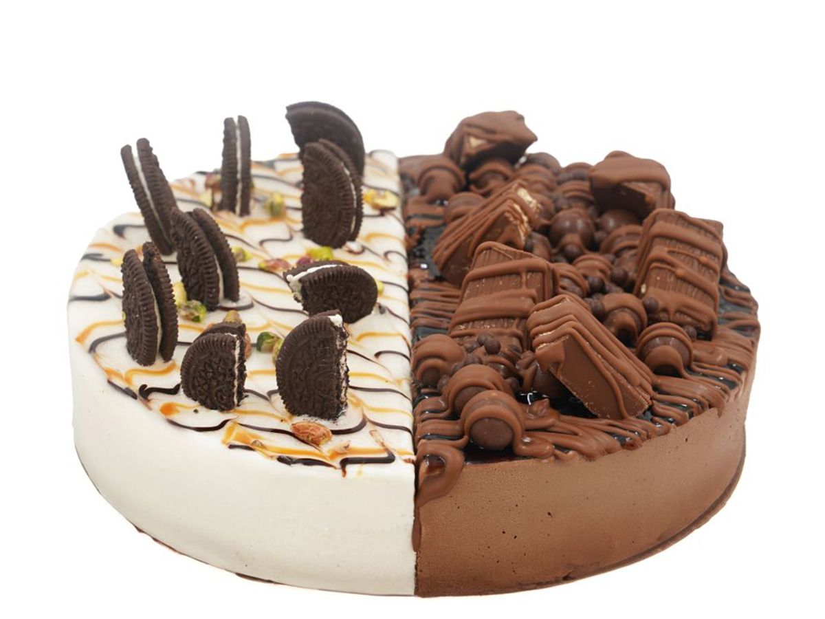 Half Vanilla And Half Chocolate Ice Cream Torte