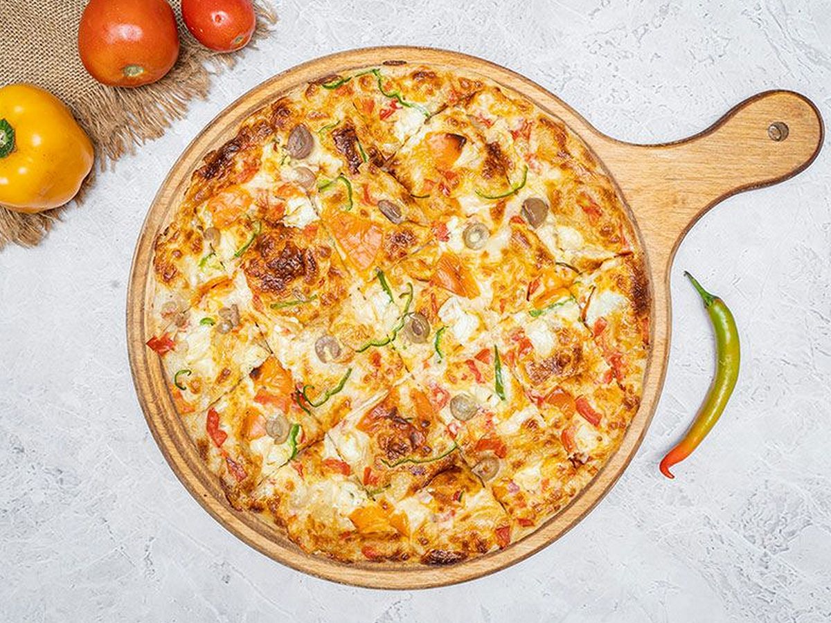 Tuna Oriental Pizza
