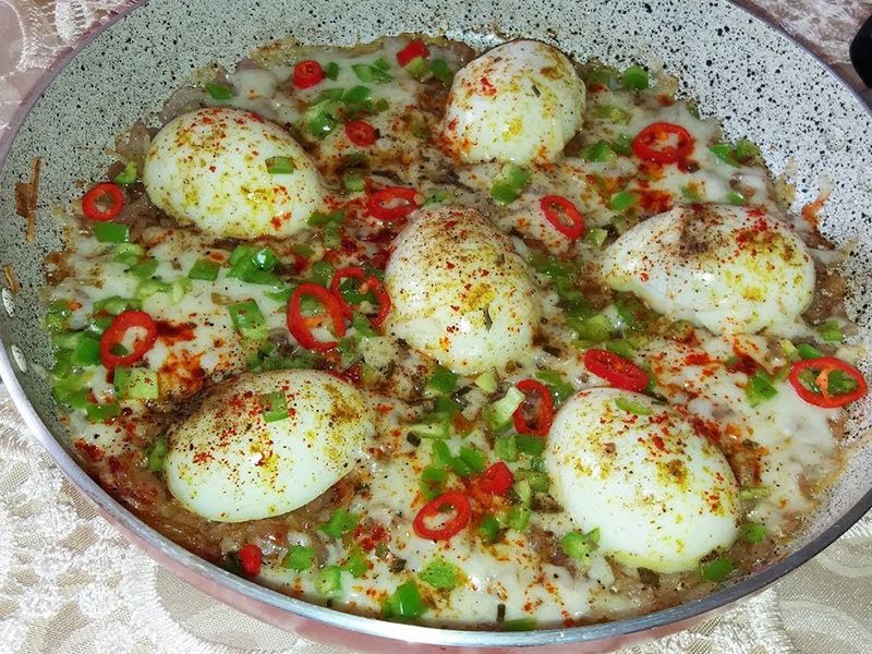 Eggs With Old Cheese Sandwich