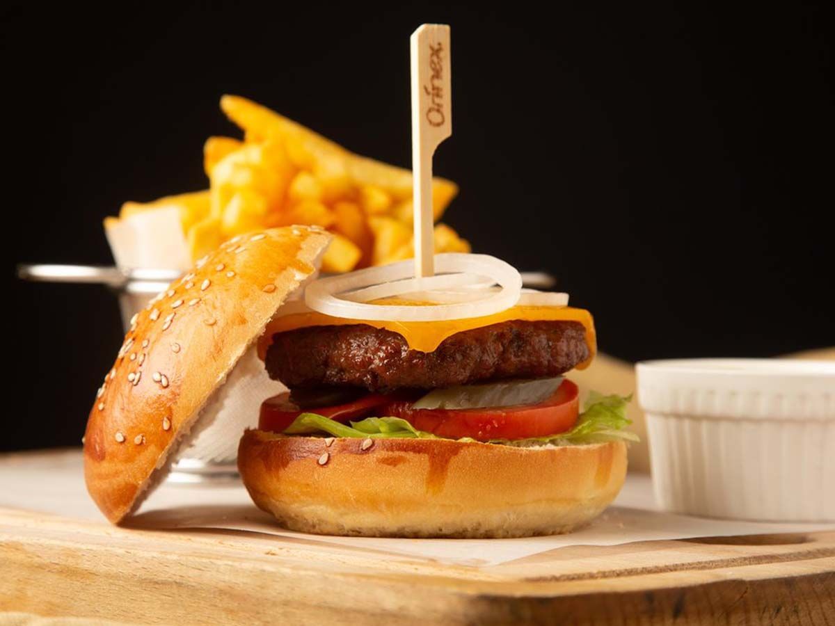 Cholos Beef Burger Sandwich 100 Grams