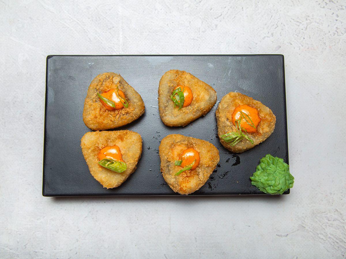 Golden Bermuda Rolls