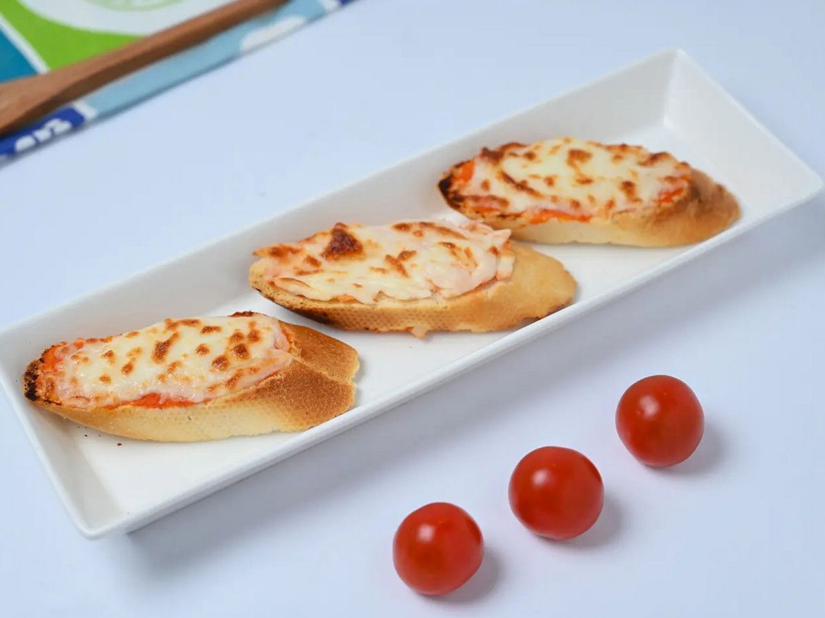 Garlic Bread With Cheese 3 Pieces