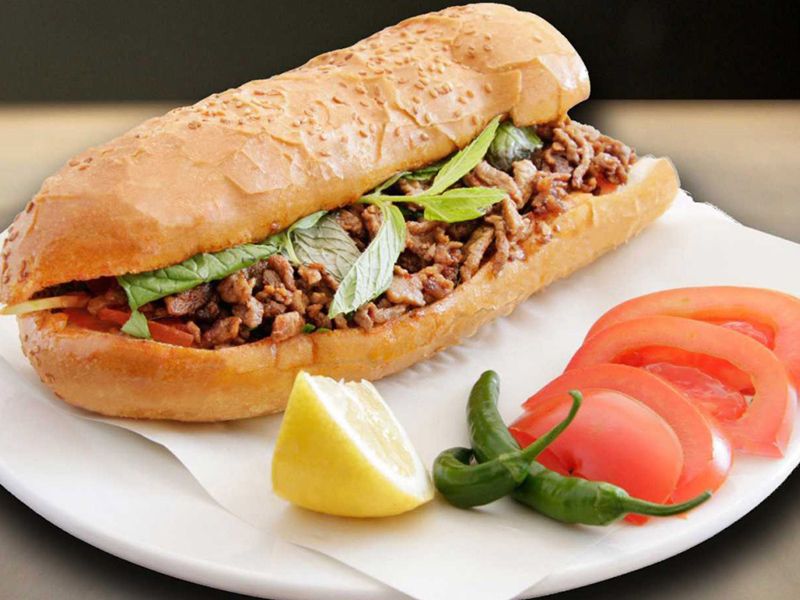 BBQ Chicken Sandwich with Turkey Bacon